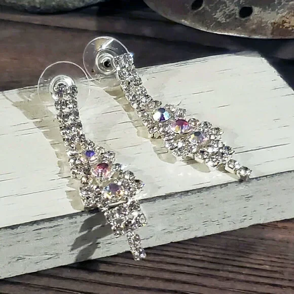 Retro Glam European Lady Di Style Austrian Crystal Earrings - Picture 4 of 10